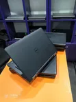 Dell Latitude 14 E5470 Laptop: Intel Core i5, 8GB RAM, 256GB SSD - 3
