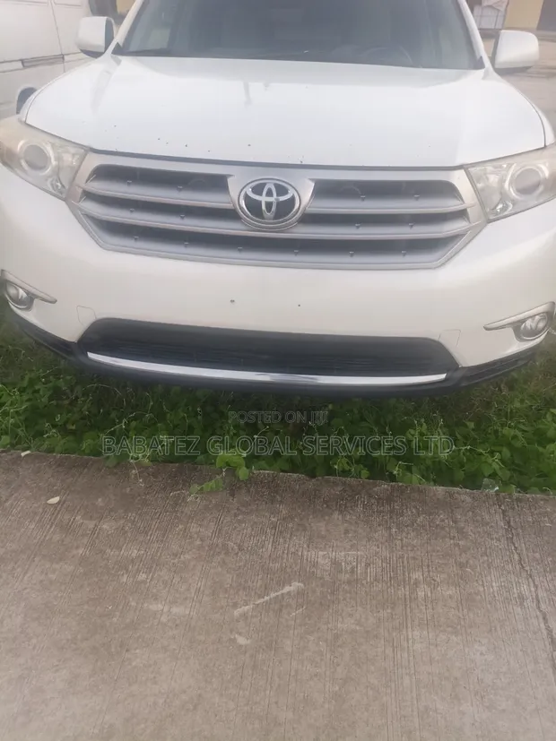 Toyota Highlander Limited 2012 Fari - 1