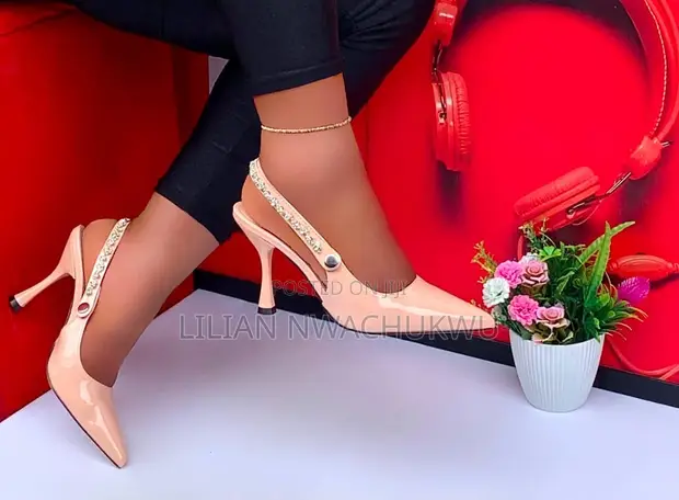 Zara Classic Black Leather Heeled Sandals - Size 42 - 1