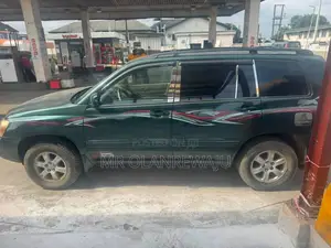 Toyota Highlander 2004 Green