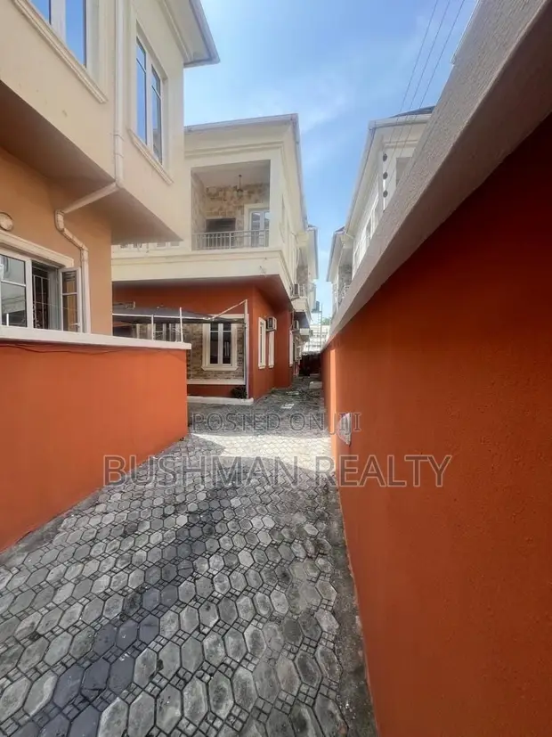 4 Bedroom Semi-Detached Duplex for Rent in Chevron, Lekki - 1