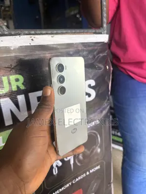 Itel A100 128GB Silver (Amfani)