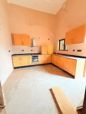 4-Bedroom Luxury Terrace Duplex don siye, Ikeja