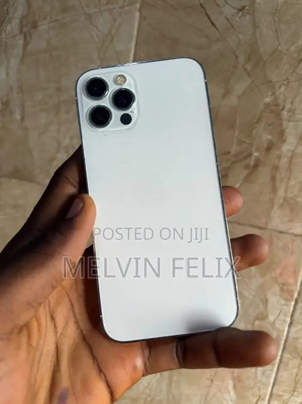 Apple iPhone 12 Pro 256GB White - 1
