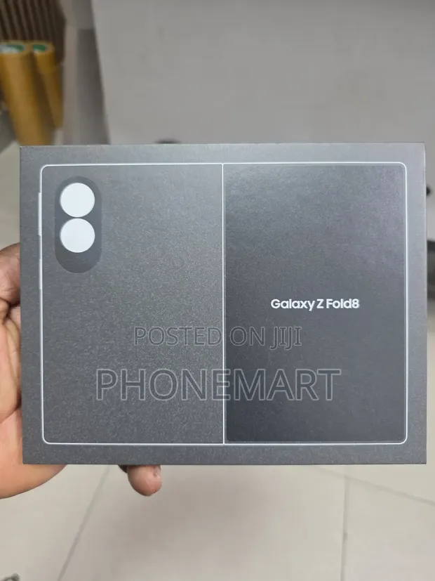 New Samsung Galaxy Z Fold8 256GB Green - 1