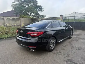 2015 Hyundai Sonata Sport Sedan (2.4L) - Black
