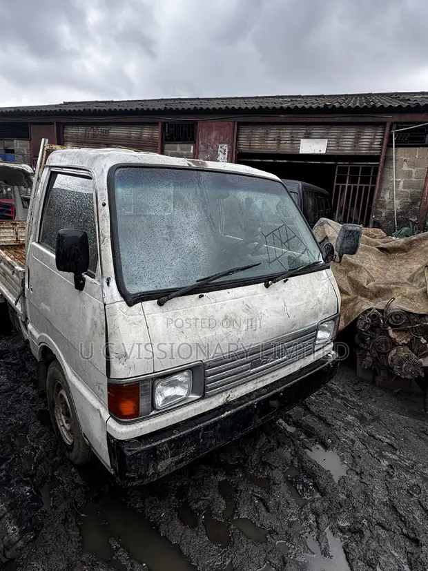 Mazda Bongo Truck (Used) - 1