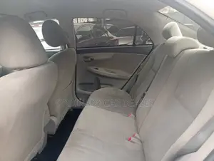 2012 Toyota Corolla LE Sedan