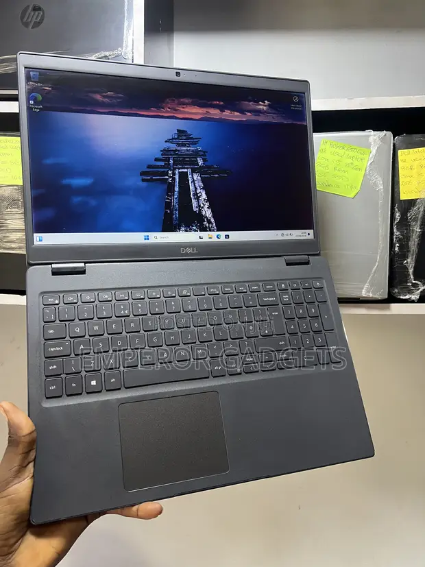 Dell Latitude 3510 Laptop - Intel Core i5, 8GB RAM, 256GB SSD - 1