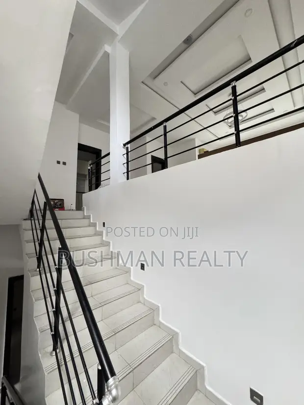 4 Bedroom Terrace Duplex Don haya a Ologolo, Lekki - 1