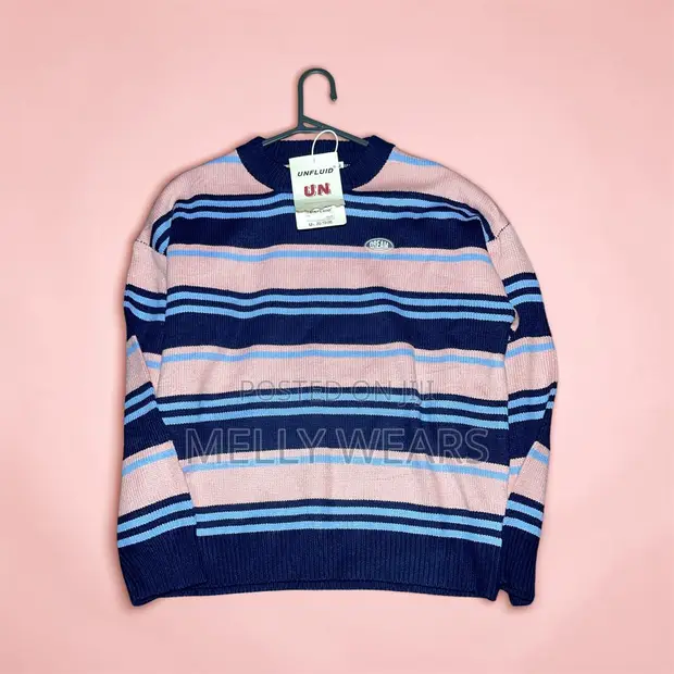 Round Neck Long Sleeve Pullover - 1