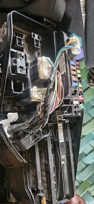 Toyota Camry Fuse Box (2012-2014)