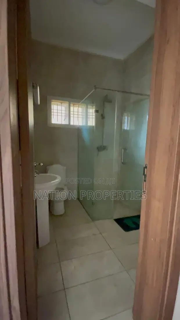 1 Bedroom Block of Flats for Rent in Maitama 2, Mpape - 1