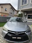 2017 Toyota Camry SE Sedan - 2
