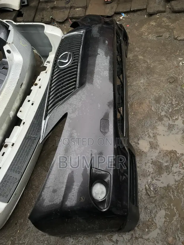 Lexus RX 350 Front Bumper (2010) - 1