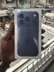 Apple iPhone XR 128GB Blue (Refurbished) - 4
