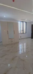 1 Bedroom Room & Parlour Apartment don haya a Ikate - 3