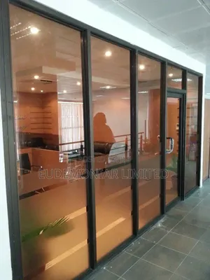 Office Glass Partitioning for Small Businesses