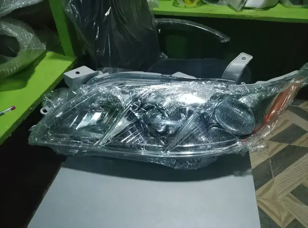 Brand New Toyota Camry Headlight (2007-2009) - 1
