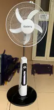 Fan mai Amfani da Hasken Rana tare da Fitilu 3 - 2