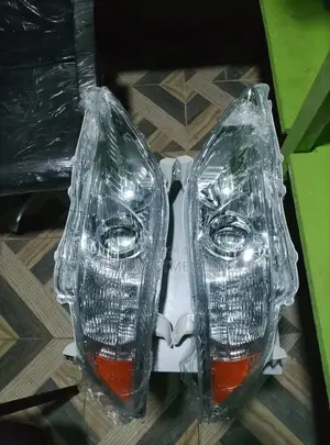 Toyota Camry Headlight (2010-2011)