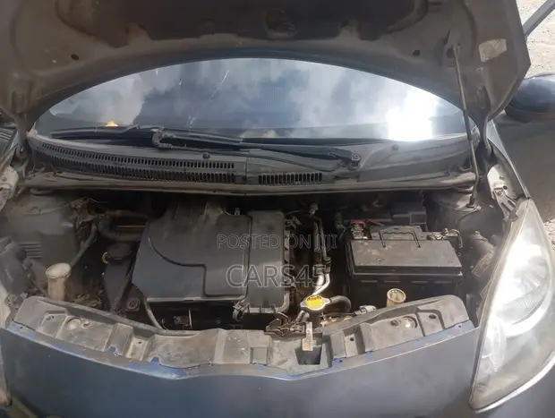 Toyota Aygo 2005 Gray - 1
