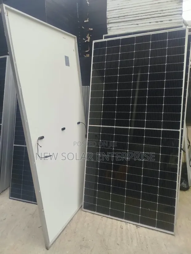 Canadian Solar Panels 650W Mono - 1