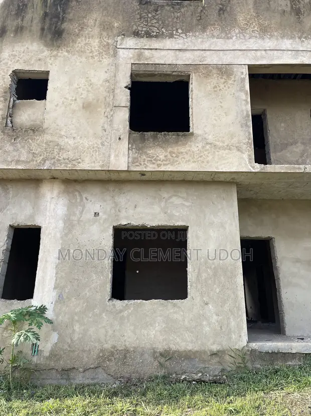 4-Bedroom Duplex don siyarwa a Stepone, Kubwa - 1