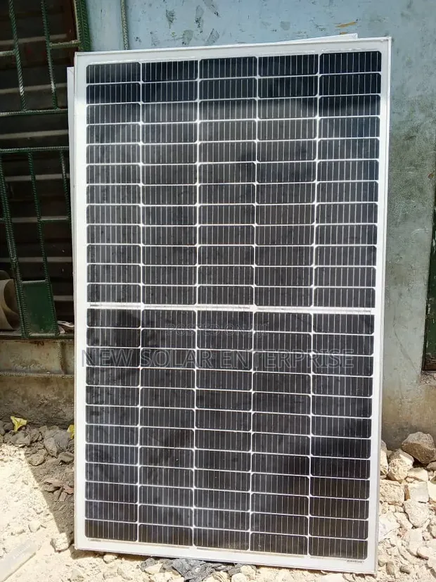 Jinko Solar Panels 750 Watt - 1