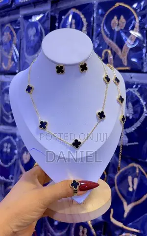 Original VCA Set - Gold and Black