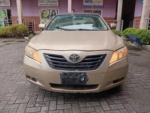 Toyota Camry 2007 Zinariya