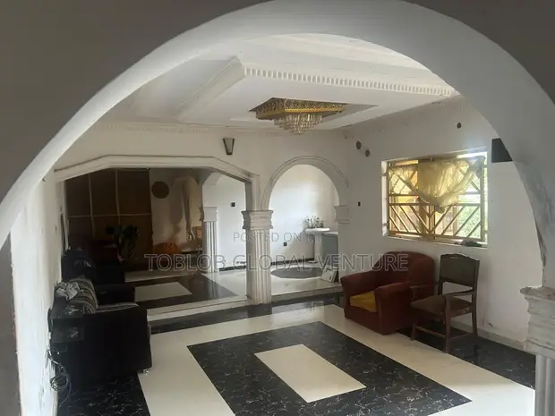 4-Bedroom Bungalow for Sale in Ire Akari Estate, Akala Express - 1