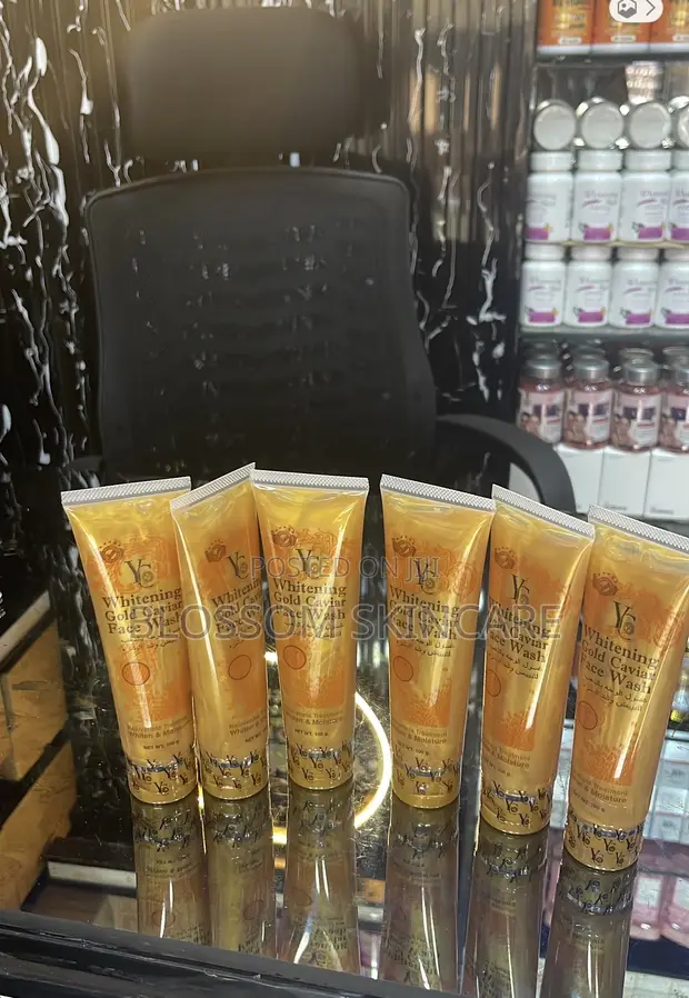 YC Whitening Gold Caviar Face Wash - 1