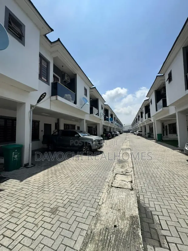 4 Bedroom Terrace Duplex don haya a Orchid, Chevron - 1