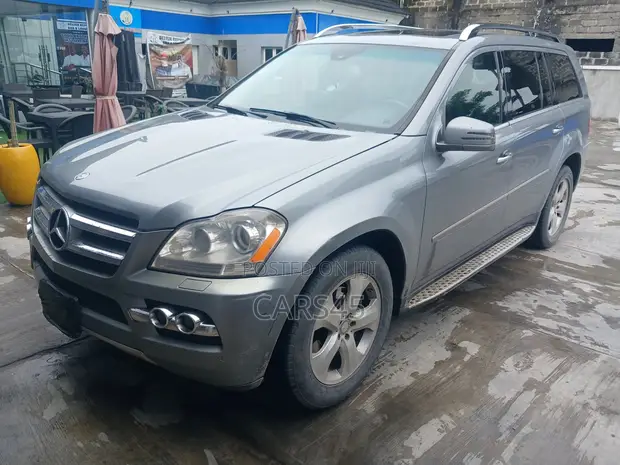 Mercedes-Benz GL-Class 2011 Black - 1