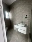 5 Bedroom Duplex a Rigiona View Estate, Osapa London - 3