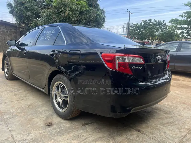Toyota Camry LE 2.5L Baki 2012 - 1
