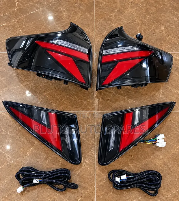 Toyota Venza LED Rear Light Upgrade Set (Taiwan Excellency) - 1
