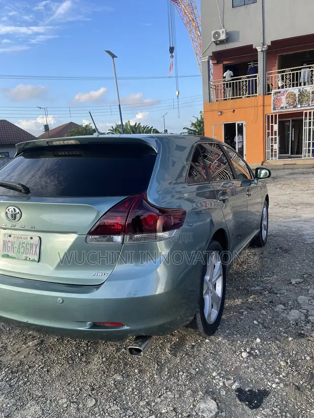Toyota Venza V6 AWD 2011 Kore - 1