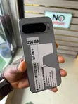 Google Pixel 9 Pro XL 256GB Gray - 1