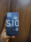 New Samsung Galaxy S10e 128GB Silver - 3