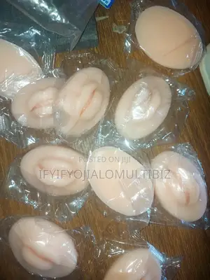 Gaskiyar 5D Silicone Lips Practice Skin
