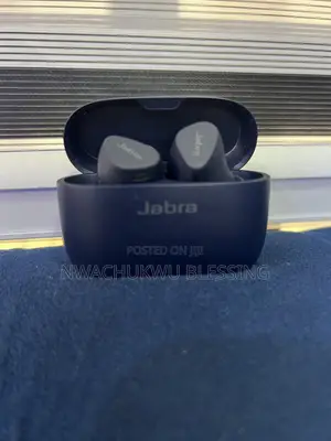 Used Jabra Elite 4 Active Earbuds