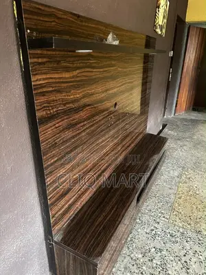 TV Stand Mai Zana-zanai da Aka Yi Amfani Da Shi - Itace, Mai Launuka Daban-daban