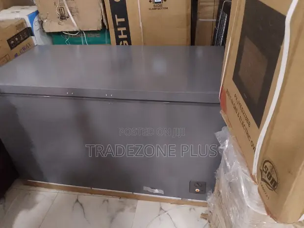 Spacious 420L Hisense Chest Freezer - Brand New - 1