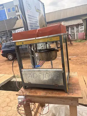 Used Electric Popcorn Machine with Door