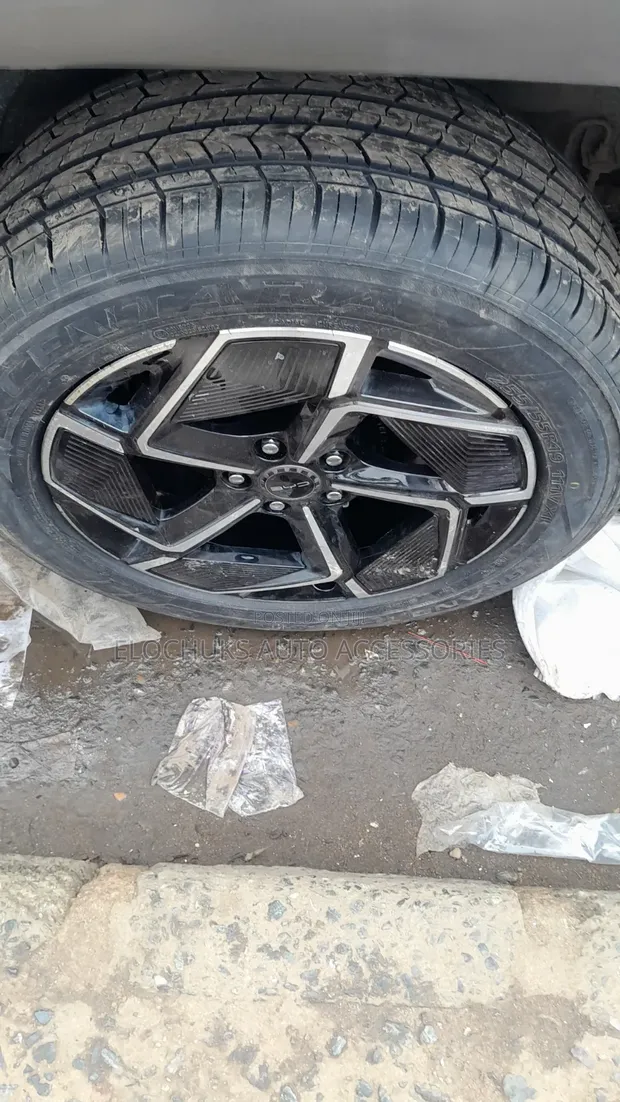 17-inch Alloy Wheels for Lexus RX 330 - 1