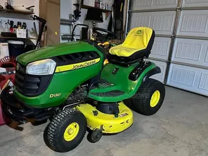 John Deere D130 Riding Mower 22.0hp
