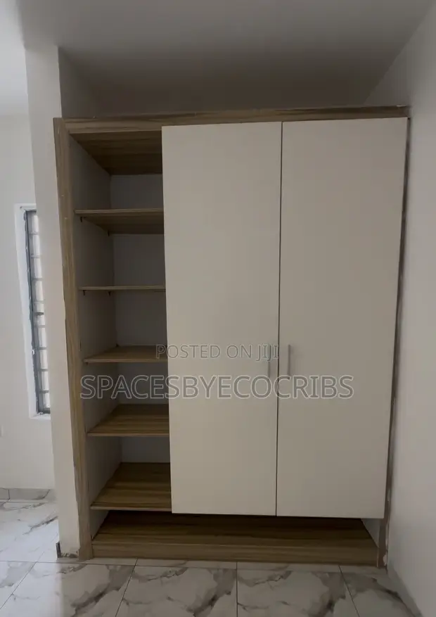 Sallan Zamani na Studio Apartment a SPG, Ologolo - 1