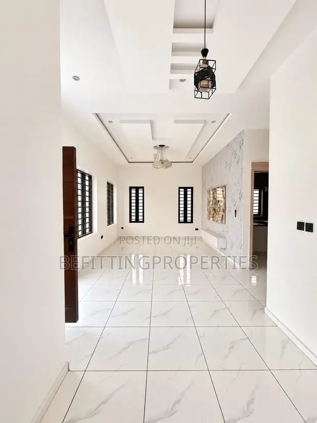 5 Bedroom Duplex for Sale in Ajah - 1